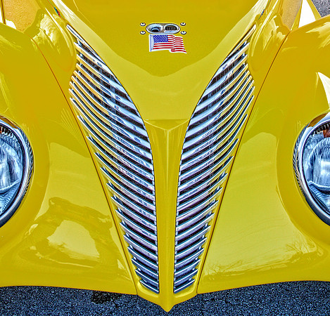 Yellow Mystery Machine